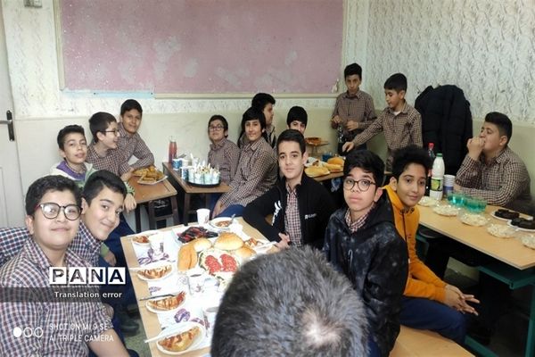 مسابقه پودمان غذا در دبیرستان شهید معمارزاده ناحیه 2 کرج