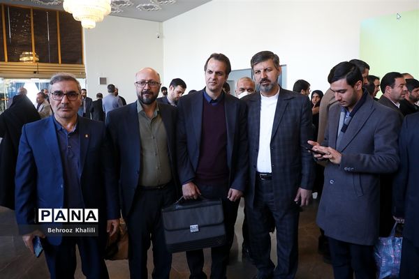 همایش گرامیداشت سالروز تاسیس نهاد امور تربیتی و آغاز هفته امور تربیتی و تربیت اسلامی