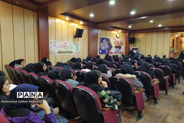 نشست بصیرتی جهاد تبیین در دانشگاه آزاد اسلامی ملارد