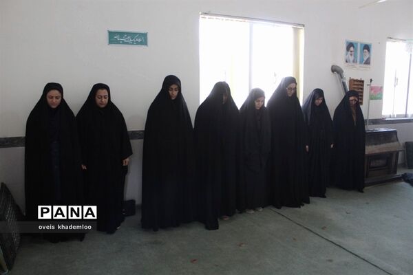 دیدار معاونان و مربیان تربیتی با امام جمعه گلوگاه
