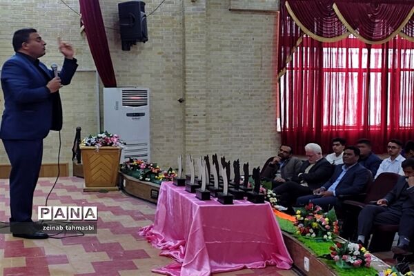 آیین تجلیل از دانش‌آموزان منتخب مسابقات ورزشی شهرستان سروستان