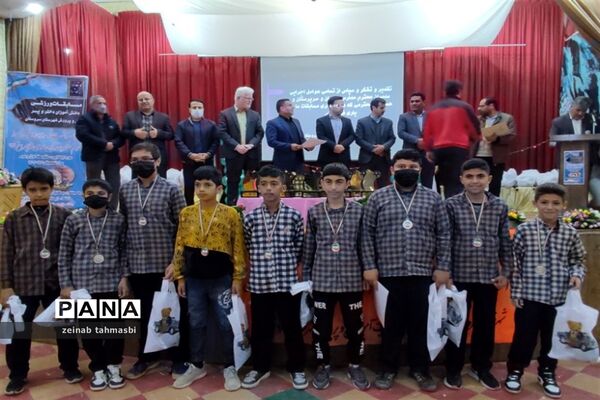 آیین تجلیل از دانش‌آموزان منتخب مسابقات ورزشی شهرستان سروستان