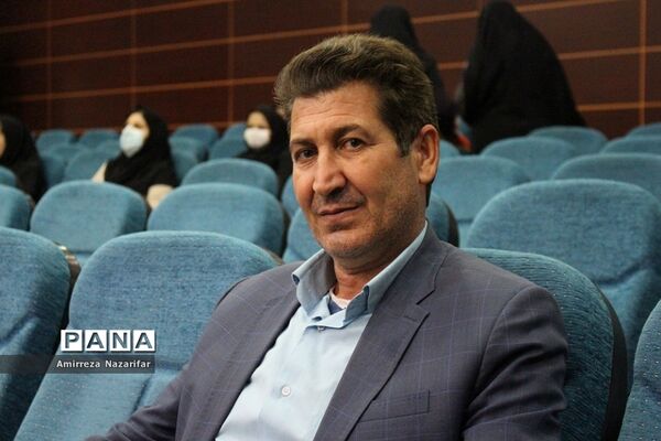 همایش گرامیداشت  هفته امور تربیتی و تربیت اسلامی در ایلام