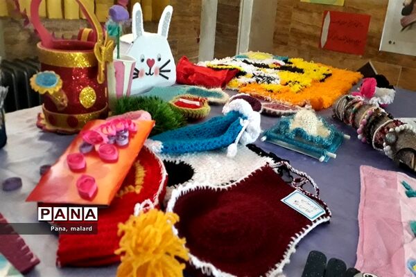 برپایی بازارچه دانش‌‌‌آموزی‌ در دبیرستان فاطمیه ملارد
