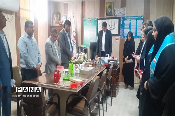 تقدیر از همکاران حوزه پرورشی در سالروز گرامیداشت روز امور تربیتی در شهرستان شادگان