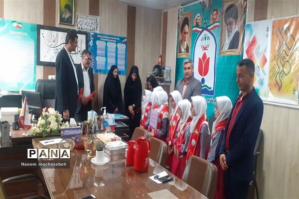 تقدیر از همکاران حوزه پرورشی در سالروز گرامیداشت روز امور تربیتی در شهرستان شادگان