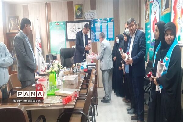 تقدیر از همکاران حوزه پرورشی در سالروز گرامیداشت روز امور تربیتی در شهرستان شادگان