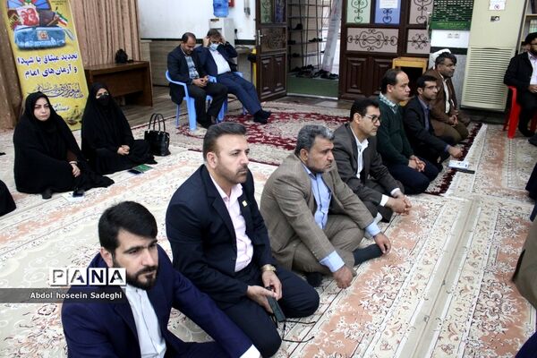 قرائت زیارت عاشورا به‌مناسبت هفته تربیت اسلامی
