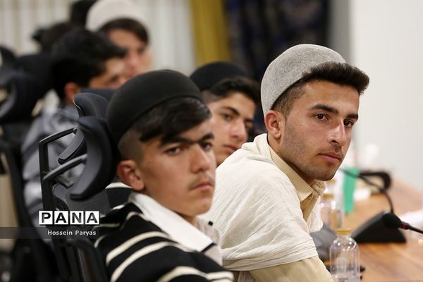 مراسم نخستین اردوی راهیان پیشرفت ویژه دانش‌آموزان عشایر کشور