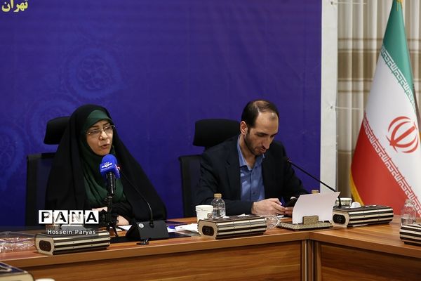 مراسم نخستین اردوی راهیان پیشرفت ویژه دانش‌آموزان عشایر کشور