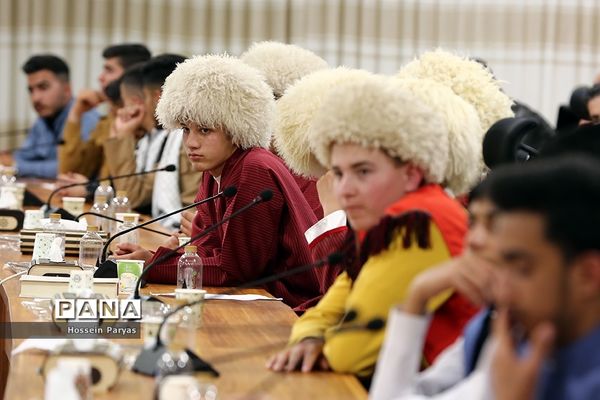 مراسم نخستین اردوی راهیان پیشرفت ویژه دانش‌آموزان عشایر کشور