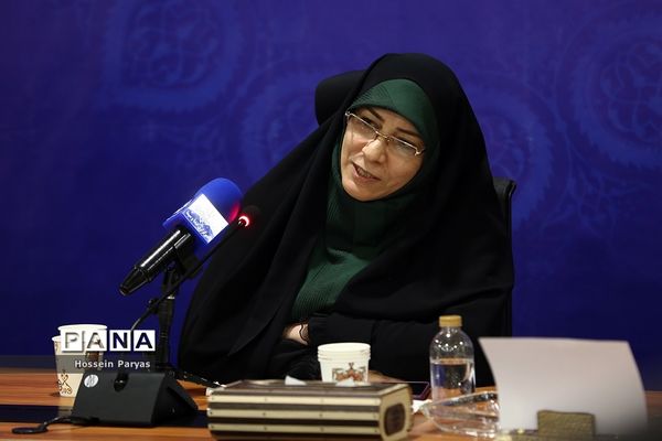 مراسم نخستین اردوی راهیان پیشرفت ویژه دانش‌آموزان عشایر کشور