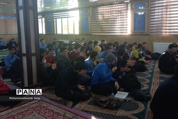 برپایی پرشور طرح هیات عاشقی در مدرسه شاهد شهید کلهر
