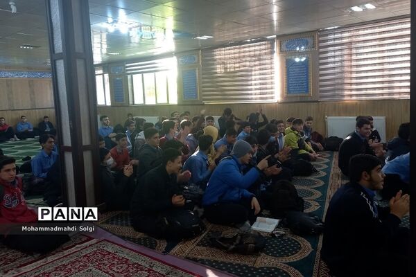 برپایی پرشور طرح هیات عاشقی در مدرسه شاهد شهید کلهر