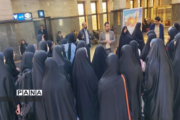 اردوی دختران زیارت اولی شهریار به مشهد مقدس به همت سازمان دانش‌آموزی شهرستان‌های استان تهران
