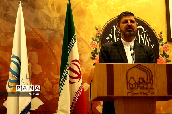 همایش بزرگداشت هفته «امور تربیتی و تربیت اسلامی»  در قم