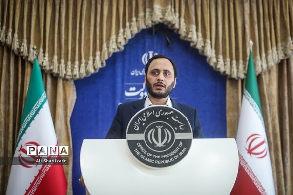 نشست خبری سخنگوی دولت