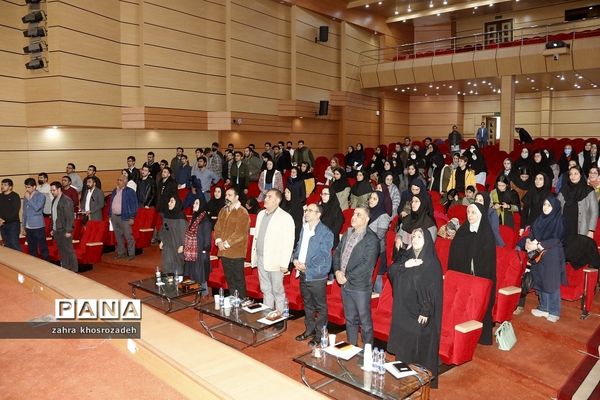 بازدید راهیان پیشرفت، فرهنگیان متوسطه آموزش و پرورش ناحیه 2 شهرری  ازشرکت پالایش نفت تهران