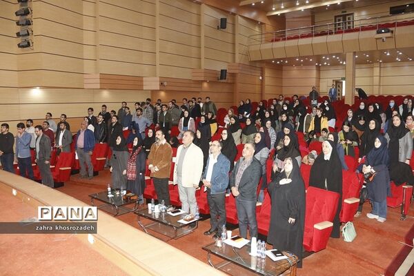 بازدید راهیان پیشرفت، فرهنگیان متوسطه آموزش و پرورش ناحیه 2 شهرری  ازشرکت پالایش نفت تهران