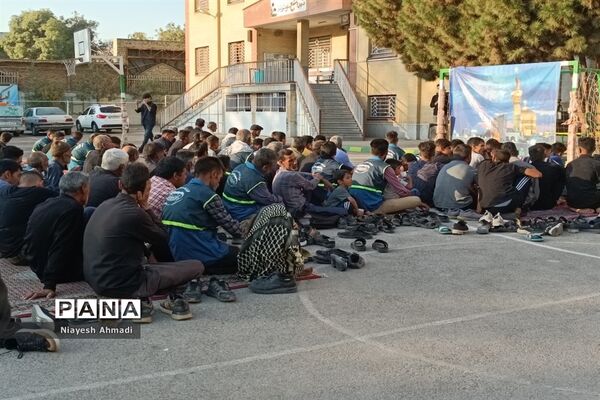 شوق حضور و خدمت به زائران پیاده امام مهربانی‌ها