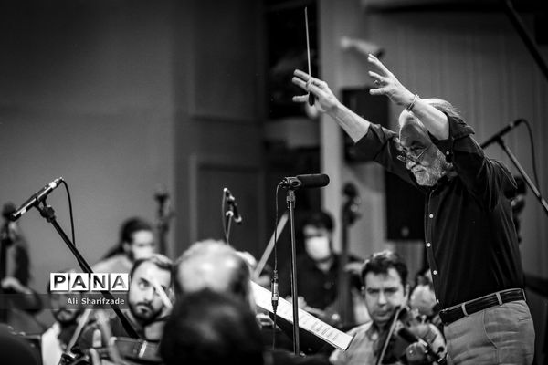 تمرین ارکستر ملی ایران