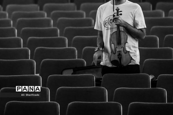 تمرین ارکستر ملی ایران