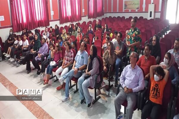 مسابقه شطرنج دانش‌آموزان به‌مناسبت هفته دفاع مقدس