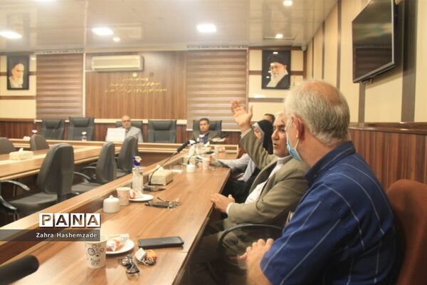 بزرگداشت هفته دفاع مقدس در آموزش و پرورش ناحیه یک شهرری