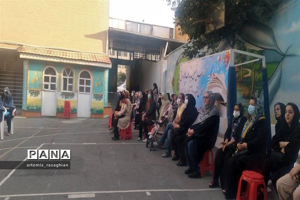 جشن جوانه ها در مدرسه محمد عاصمی