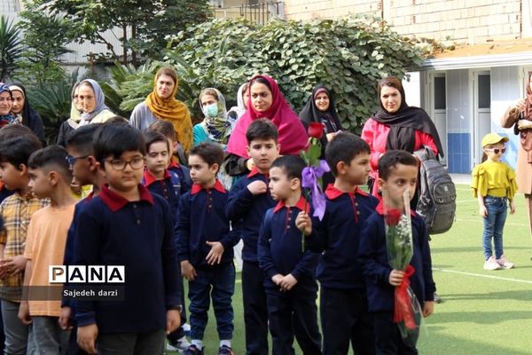 جشن غنچه‌ها، در مدارس آموزش و پرورش بابل