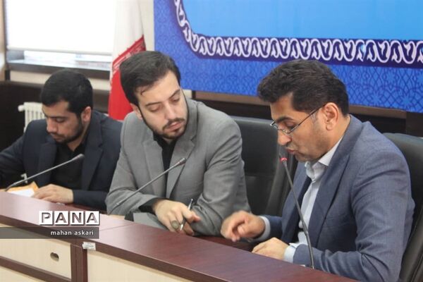 نشست پیگیری مصوبات سفر استاندار مازندران به گلوگاه