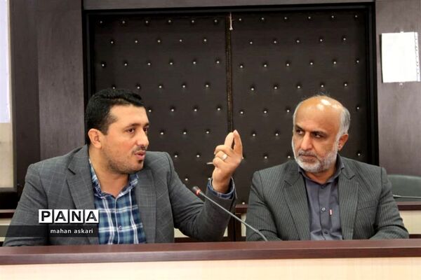 نشست پیگیری مصوبات سفر استاندار مازندران به گلوگاه