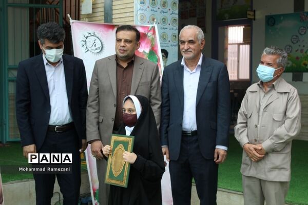 برگزاری مراسم غنچه‌ها در ناحیه یک بندرعباس