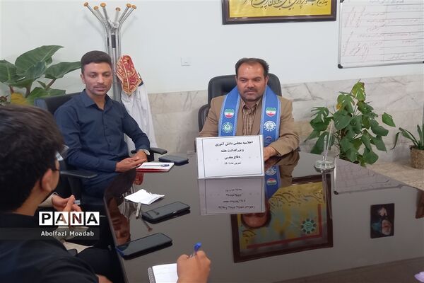 نشست اعضای مجلس دانش‌آموزی، کاشمر