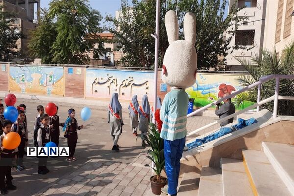 برگزاری مراسم جشن شکوفه‌ها در شهرستان قرچک