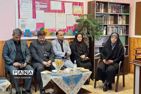 برگزاری جشن غنچه‌ها در آموزش و پرورش رودهن