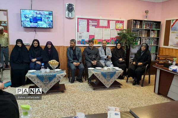 برگزاری جشن غنچه‌ها در آموزش و پرورش رودهن