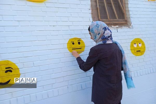 آماده‌سازی محیط مدارس برای آغاز سال تحصیلی با همت دانش‌آموزان