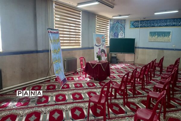 آماده‌سازی محیط مدارس برای آغاز سال تحصیلی با همت دانش‌آموزان