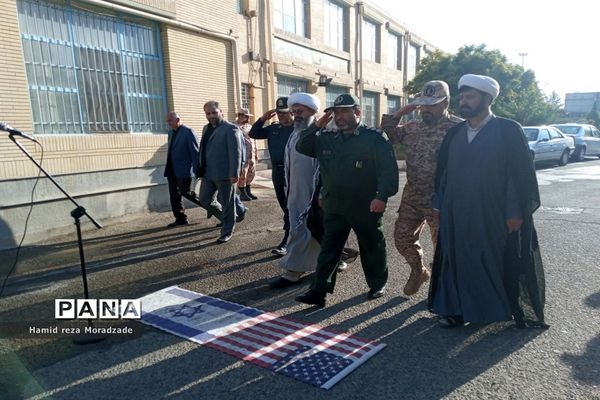 مراسم صبحگاه مشترک در اداره آموزش و پرورش، کاشمر