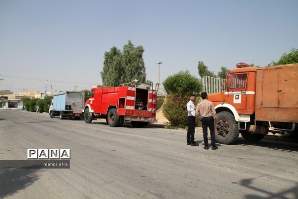 نواختن زنگ استانی شکوفه‌های حسینی در بهبهان