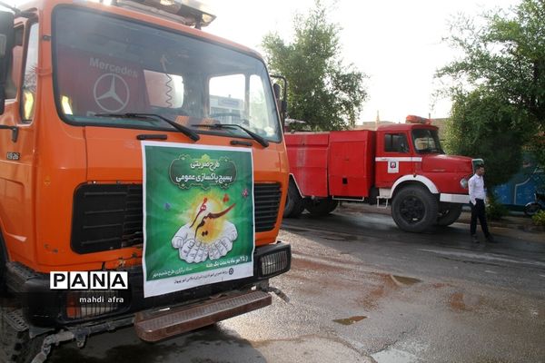 نواختن زنگ استانی شکوفه‌های حسینی در بهبهان