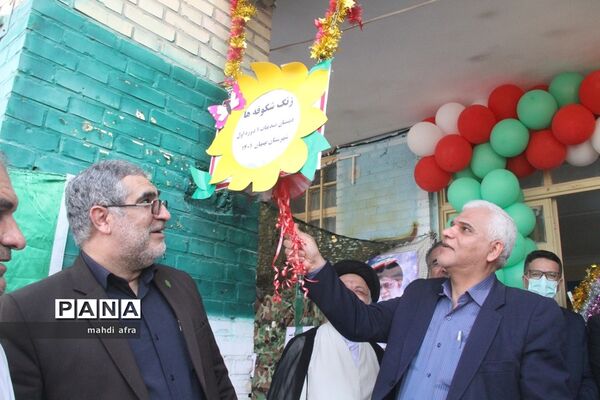 نواختن زنگ استانی شکوفه‌های حسینی در بهبهان