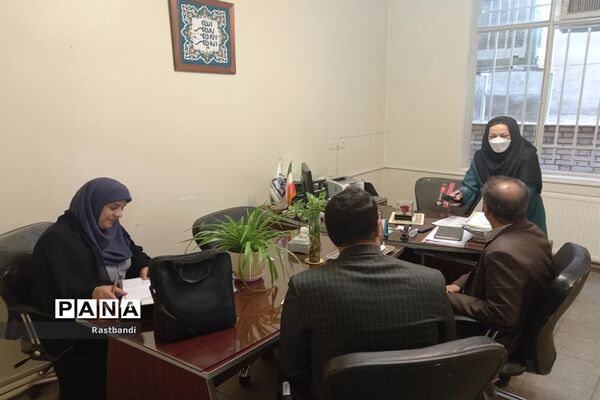 آیین جشن شکوفه‌ها در مدارس ابتدایی منطقه ۱۳ شهر تهران