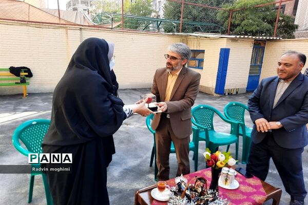 آغاز مسیر کسب علم برای دانش‌آموزان در مدارس منطقه ۱۳
