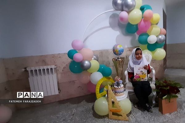 برگزاری جشن شکوفه‌ها در دبستان صحیفه نور فشافویه