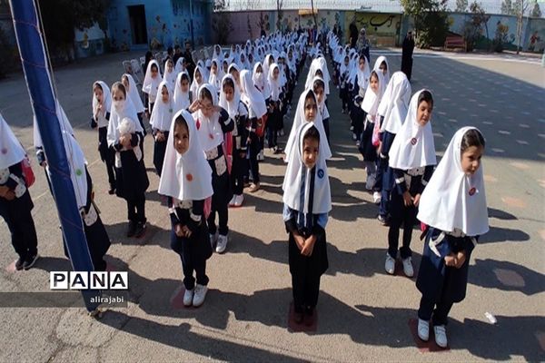 مراسم جشن شکوفه‌ها به‌مناسبت فرارسیدن ماه‌ مهربانی منطقه کهریزک