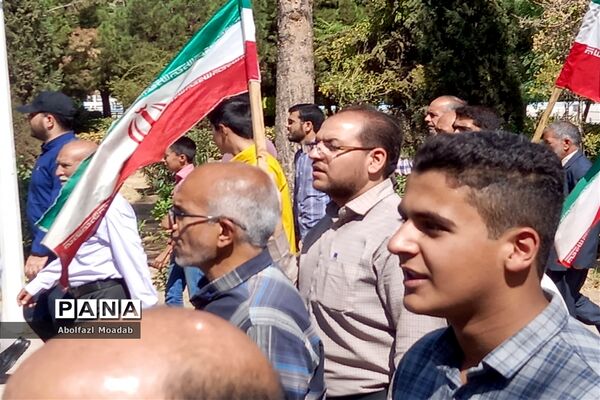 تظاهرات مردم کاشمر در محکومیت اشرار و فتنه‌گران