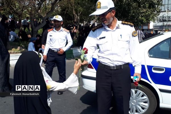 خروش انقلابی مردم قم علیه اغتشاشگران