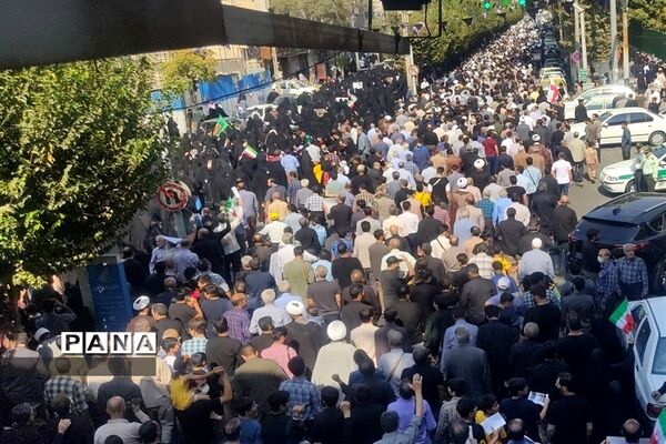 راهپیمایی مردمی علیه اغتشاشگران در تمامی نواحی و مناطق استان البرز